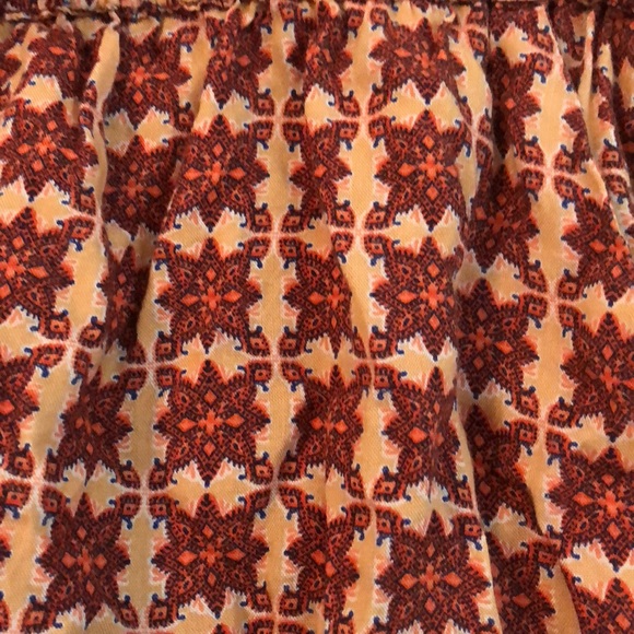 Lightweight tribal printed drawstring shorts - Picture 2 of 3